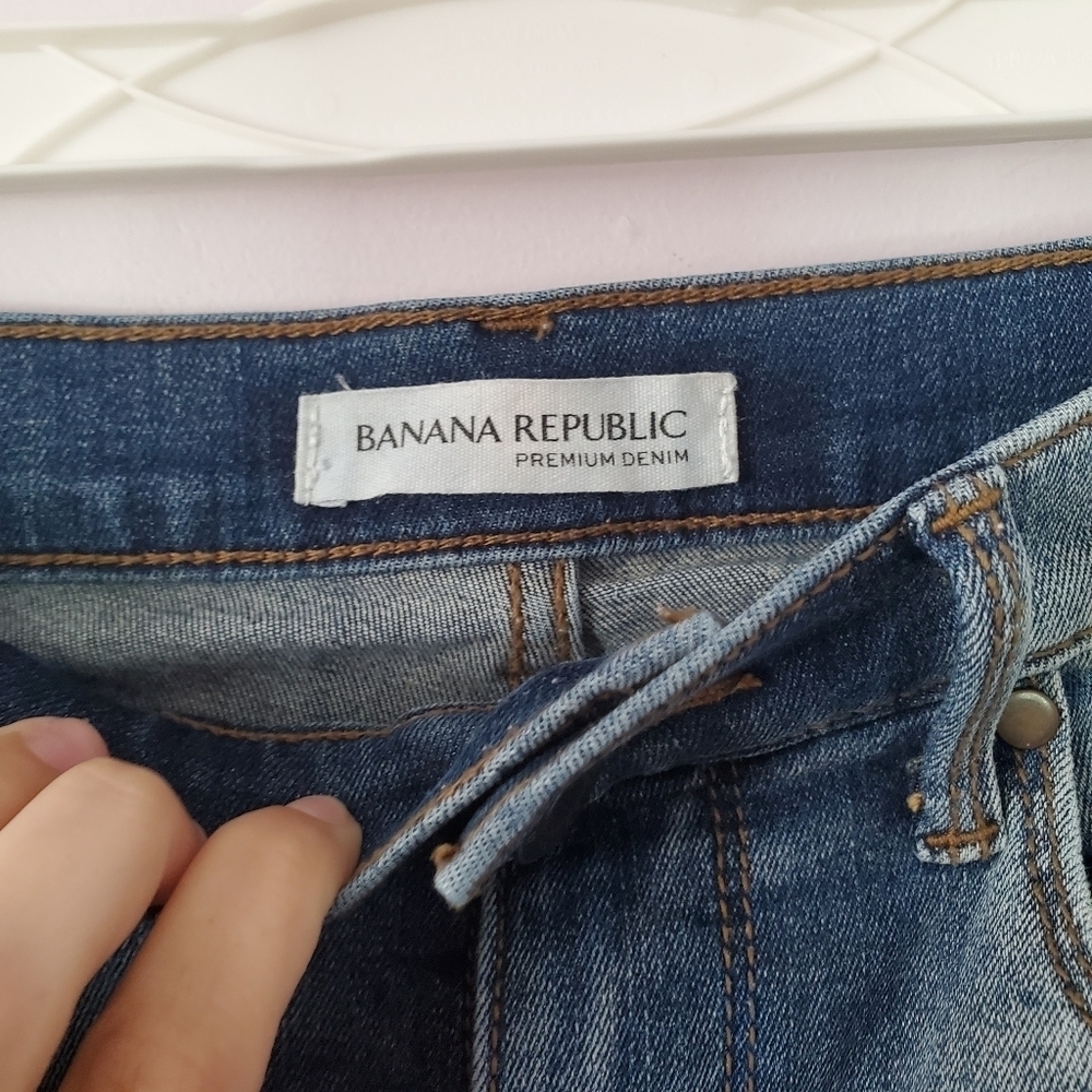 Banana Republic 26 Distressed Jeans - Picture 4 of 13